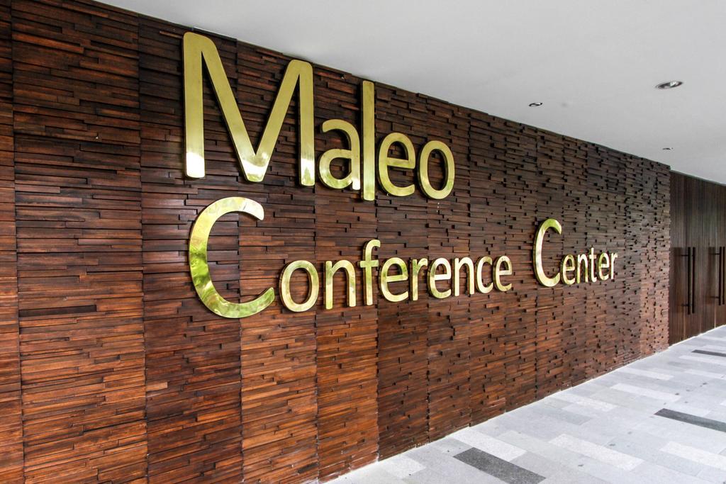 Estrella Hotel & Conference Luwuk Εξωτερικό φωτογραφία