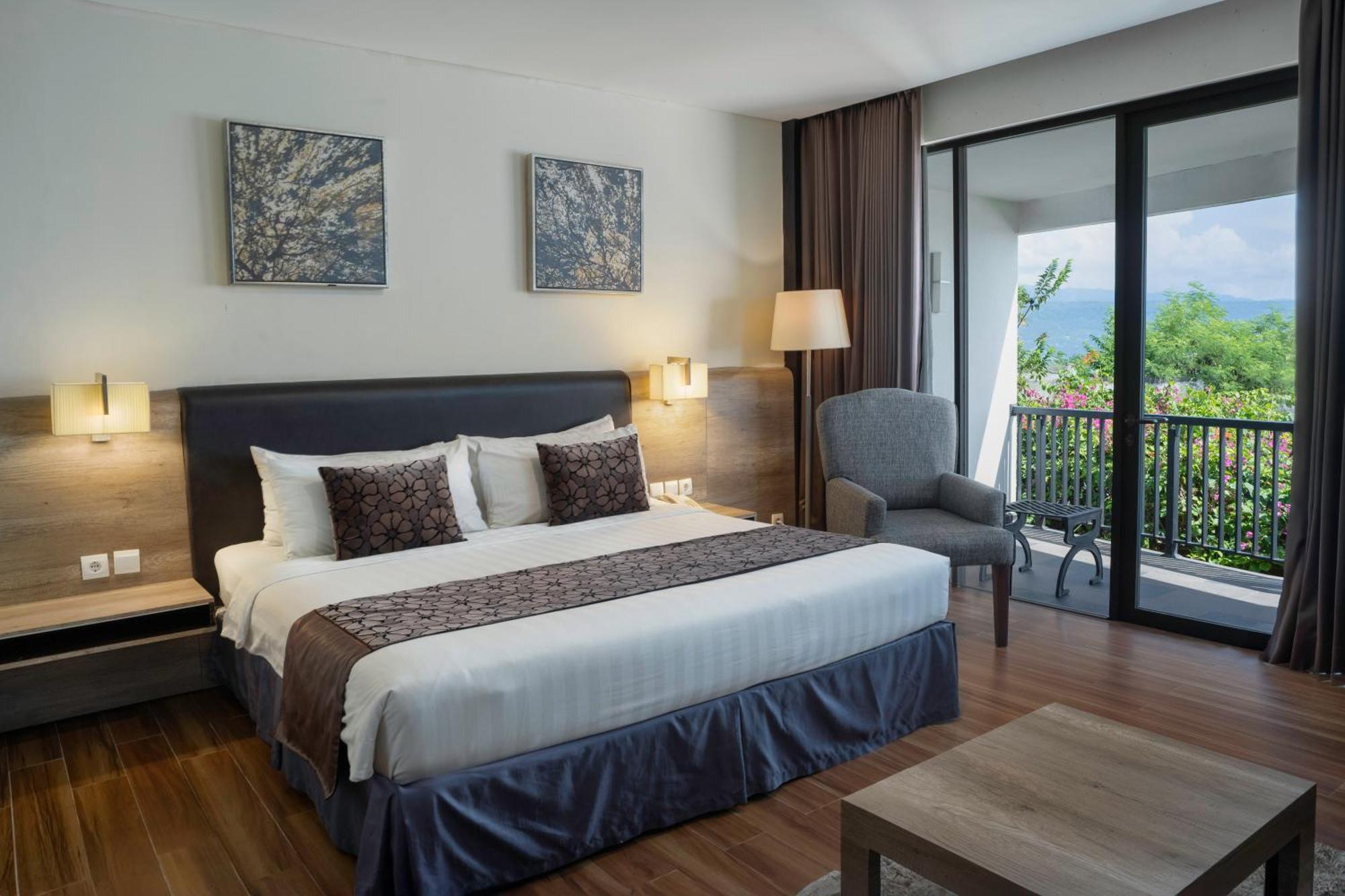 Estrella Hotel & Conference Luwuk Εξωτερικό φωτογραφία