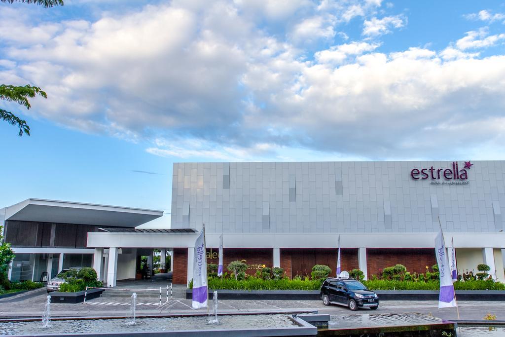 Estrella Hotel & Conference Luwuk Εξωτερικό φωτογραφία